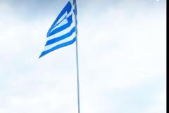 Παξοί: Απελάθηκε ο Αλβανός που σχημάτισε τον αετό της Αλβανίας κάτω από ελληνική σημαία [pics]