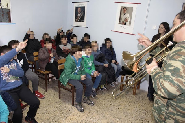 Επίσκεψη Μαθητών Δημοτικού Σχολείου της Κω στο Τμήμα Στρατιωτικής Μουσικής της 80 ΑΔΤΕ - Φωτογραφία 5