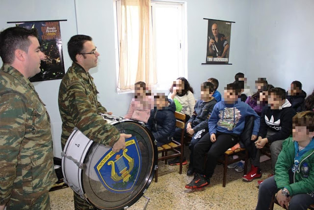 Επίσκεψη Μαθητών Δημοτικού Σχολείου της Κω στο Τμήμα Στρατιωτικής Μουσικής της 80 ΑΔΤΕ - Φωτογραφία 8