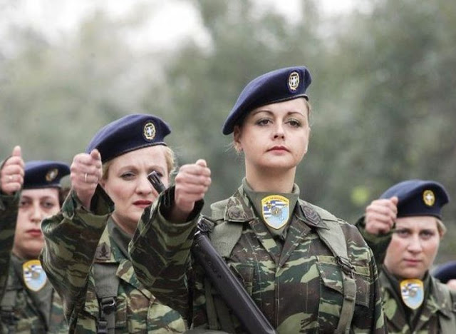 «Άρωμα γυναίκας στο Στρατό» - Φωτογραφία 1