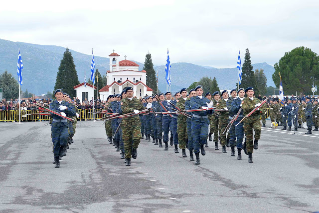 Παρουσία ΥΕΘΑ Πάνου Καμμένου στην τελετή ορκωμοσίας της Α΄ ΕΣΣΟ στην 124 ΠΒΕ στην Τρίπολη - Φωτογραφία 9