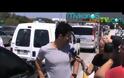 Ο Σάκης Ρουβάς στη Μύκονο! [video]