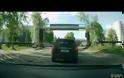 VIDEO: Κάτι δεν πάει καλά στους δρόμους της Ρωσίας…