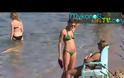 Η καυτή εμφάνιση της Ζέτας Δούκα στην παραλία [ΒΙΝΤΕΟ]