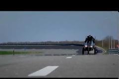 Το πρώτο αυτοκίνητο που πετάει! [Video & Pho