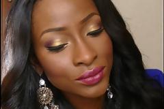 Berry lips: πώς θα φορέσετε σωστά το trend της σεζόν