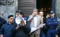 Ομιλία Προέδρου Α.Κί.Σ. έξω από το κτίριο του ΜΤΣ, στα πλαίσια της σημερινής διαμαρτυρίας (Bίντεο και Φωτό)
