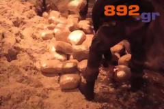 Δείτε βίντεο από τα 125 κιλά χασίς που έπιασαν τα ΚΕΑ στο λιμάνι της Ηγουμενίτσας