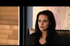 Χαλαρή η πρώτη κοινή συνέντευξη Robert Pattinson και η Kristen Stewart (Video)