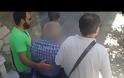 Οργή: Κλείδωνε τις πόρτες και έβαζε δυνατά εκκλησιαστική μουσική ο δικηγόρος που φέρεται ότι κακοποιούσε τα εγγόνια του στη Λαμία