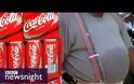 Άφωνος μένει ο διευθυντής της Coca Cola όταν δημοσιογράφος του δείχνει πόση ζάχαρη περιέχει ένα κουτάκι! [video]
