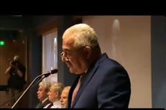 ΟΤΑΝ ο Βασίλης Στράτος δάκρυσε στην παρουσίαση του βιβλίου του – (video)