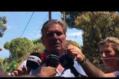 Τρομακτική αποκάλυψη από διασωθέντες και κατοίκους: «Η αστυνομία έκλεισε τον δρόμο και μας έστειλε στη φωτιά για να καούμε σαν τα ποντίκια» (ΒΙΝΤΕΟ)