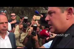 Οργή λαού κατά Καμμένου: «Μας αφήσατε να καούμε» φώναζαν οι κάτοικοι [Βίντεο-Εικόνες]