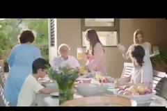 Σταματίνα Τσιμτσιλή: Βγήκε το trailer για το «Happy Day»