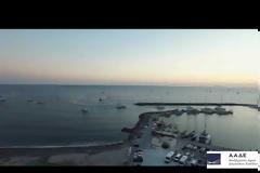 Με drone έκανε τσακωτούς η ΑΑΔΕ ιδιοκτήτες σκαφών να «κλέβουν» στην Σαντορίνη (BINTEO)