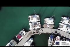 Με drone έκανε τσακωτούς η ΑΑΔΕ ιδιοκτήτες σκαφών να «κλέβουν» στην Σαντορίνη (BINTEO)