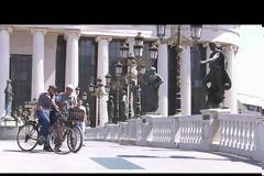 BLOOMBERG: «ΑΠΕΙΛΗ ΓΙΑ ΨΥΧΡΟ ΠΟΛΕΜΟ Η ΒΑΛΚΑΝΙΚΗ ΨΗΦΟΣ»