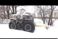 ΑΥΤΟ είναι τo ΤΕΡΑΤΩΔΕΣ όχημα της Ρωσίας για το χιόνι... [video]