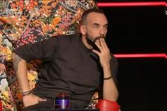 Η ατάκα παίκτριας του The Voice που έφερε σε δύσκολη θέση τον Μουζουράκη [video]