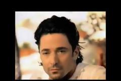 Η διαφήμιση με το greek καμάκι που κάνει θραύση στην Άπω Ανατολή [video]