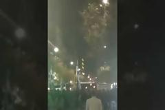 ΔΑΚΡΥΓΟΝΑ χωρίς λόγο από τα ΜΑΤ στη Θεσσαλονίκη κατά την διάρκεια της πορείας για τον δολοφονημένο Κωνσταντίνο Κατσίφα! Βίντεο