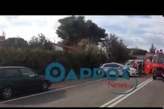 Μεσσηνία: Δύο νεκροί και δύο τραυματίες σε φοβερό τροχαίο – Διαλύθηκε σε τοίχο το ένα αυτοκίνητο (ΒΙΝΤΕΟ)