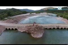 Η «Πηνελόπη» γκρέμισε γέφυρα που ένωνε το Τρίκορφο Ναυπακτίας με το Παραδείσι Αγρινίου (video)