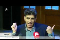 Γιάννης Μπέζος: «Καμία συγκίνηση δεν έχω που παίζω με τη μικρή μου κόρη από το Ευτυχισμένοι Μαζί»