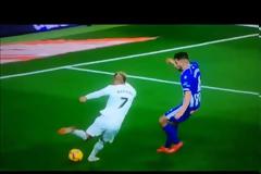 Πήγε για σέντρα αλλά του βγήκε...ζεμπεκιά!