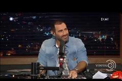 Έκανε πρεμιέρα ο Αντώνης Κανάκης με το Βινύλιο!