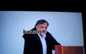 Απίστευτο σκηνικό στην Φλώρινα: Ιερέας ζήτησε από βουλευτή του ΣΥΡΙΖΑ να κάνει δημόσια μετάνοια, για την προδοσία της Μακεδονίας (video)