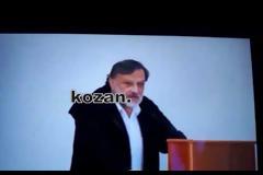 Απίστευτο σκηνικό στην Φλώρινα: Ιερέας ζήτησε από βουλευτή του ΣΥΡΙΖΑ να κάνει δημόσια μετάνοια, για την προδοσία της Μακεδονίας (video)