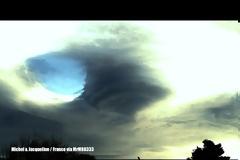 ΠΩΣ ΠΡΟΕΤΟΙΜΑΖΟΥΝ ΤΟΝ ΚΟΣΜΟ ΝΑ ΔΕΧΤΕΙ ΤΟ ΧΑΡΑΓΜΑ (βίντεο)