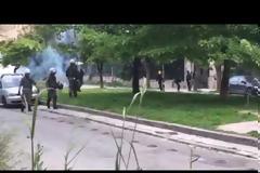 Επεισόδια με μολότοφ...