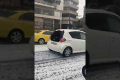 Έντονο χαλάζι στο κέντρο της Αθήνας...