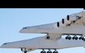 Προκαλεί δέος το Stratolaunch! Πρώτη πτήση για το μεγαλύτερο αεροπλάνο στον κόσμο! – video