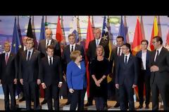 ΣΥΝΑΝΤΗΣΗ ΚΟΡΥΦΗΣ 8 ΗΓΕΤΩΝ ΜΕ ΜΕΡΚΕΛ - ΜΑΚΡΟΝ ΓΙΑ ΤΑ ΔΥΤΙΚΑ ΒΑΛΚΑΝΙΑ