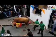 Ισπανία: 74χρονος σκοτώθηκε από χτυπήματα ταύρου σε τοπικό φεστιβάλ