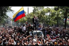 Σφοδρές συγκρούσεις ανάμεσα σε διαδηλωτές και μέλη των δυνάμεων ασφαλείας στη Βενεζουέλα