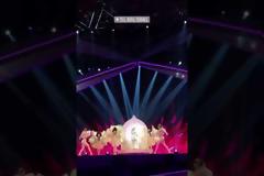 Δείτε απόσπασμα από την πρώτη πρόβα της Κατερίνας Ντούσκα (video)