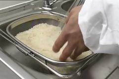 Τα αυγά σαλιγκαριών είναι το νέο χαβιάρι (ΒΙΝΤΕΟ)!!