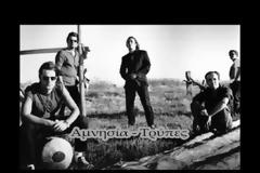 Αμνησία - Τρύπες (Lyrics)