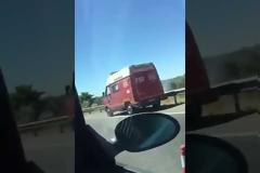 Απανθρακώθηκε ο Ρέγιες - Εικόνες-σοκ από το μοιραίο τροχαίο