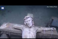 Χιλιάδες προσκυνητές στο βυθισμένο άγαλμα του Ιησού Χριστού  (video)