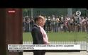 Βίντεο: Δείτε την Μέρκελ να τρέμει δίπλα στον Ουκρανό πρόεδρο