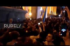 Γεωργία: Δεκάδες τραυματίες από τα βίαια επεισόδια έξω από το κοινοβούλιο