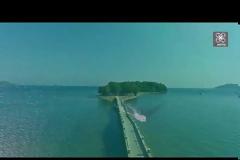 ΚΟΥΚΟΥΜΙΤΣΑ: Αυτό είναι το μαγευτικό ελληνικό νησάκι που πας με τα πόδια (βίντεο)