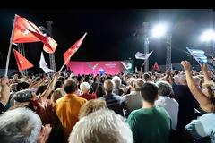 Αλ. Τσίπρας: Βέβαιη η εκλογική ανατροπή