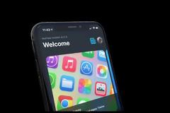 Κατεβάστε το σύγχρονο εγκαταστάτη πακέτων που αντικαθιστά Cydia και Sileo